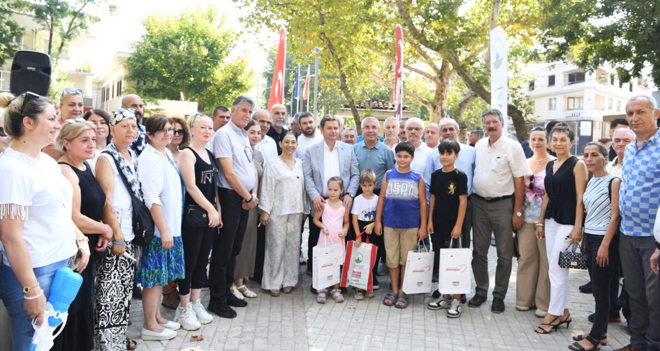 Başkan Erkan Aydın’dan 5 mahalleye müjde