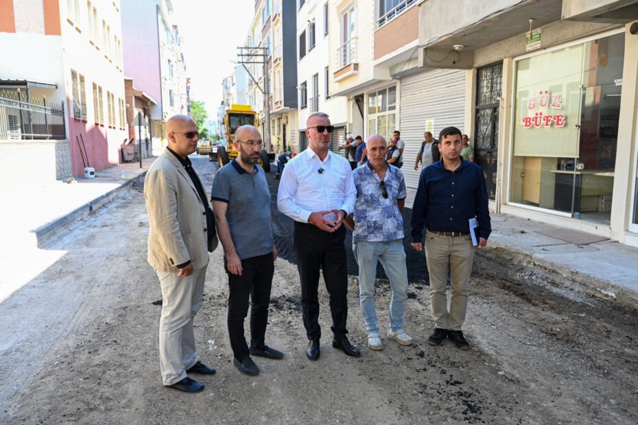 Karacabey’de asfalt seferberliği Selimiye Mahallesi’nden başladı