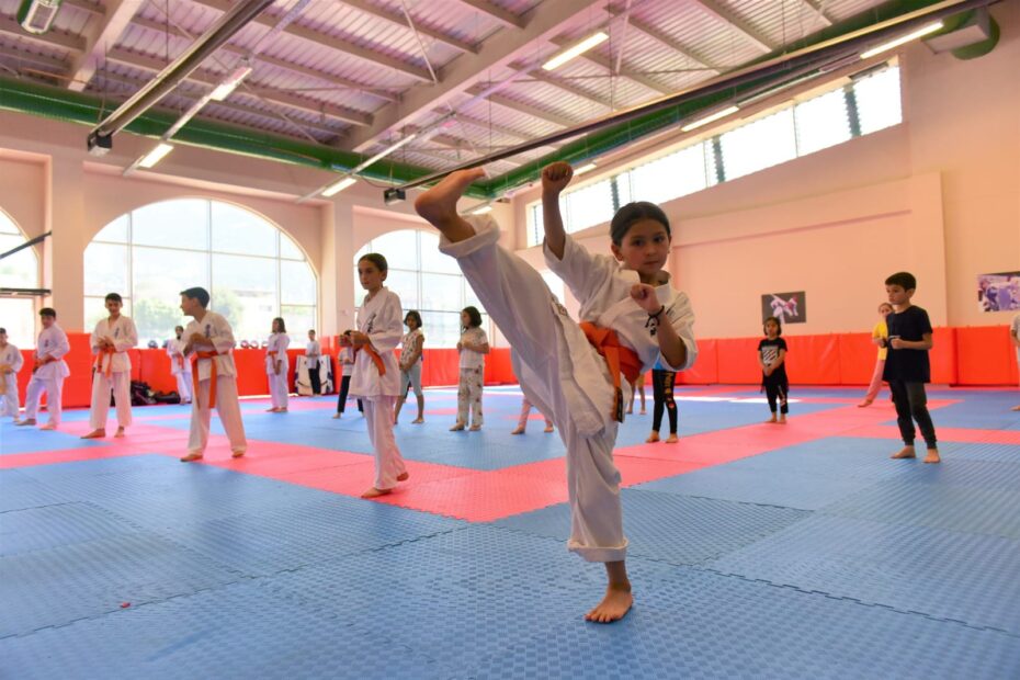 YILDIRIM BELEDİYESİ YAZ SPOR OKULLARI’NDA İKİNCİ DÖNEM BAŞLIYOR
