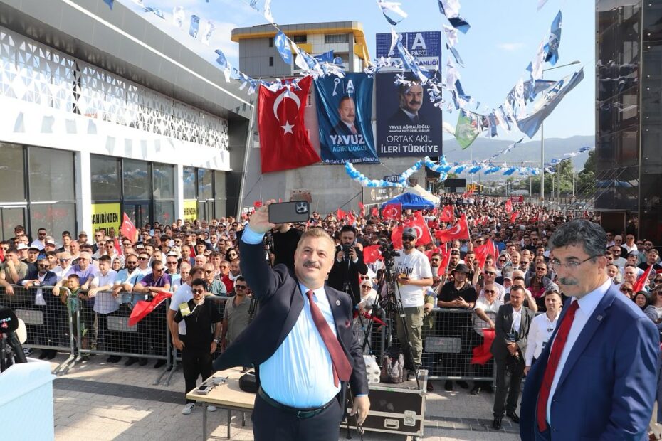 Anahtar Parti Bursa: Milliyetçiliğimizi sorgulayanlar, terörle yan yana yürüyenlerdir