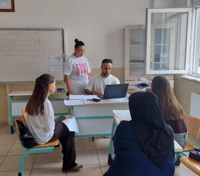 Gemlik’te Üniversite Adaylarına 13 Merkezde Tercih Danışmanlığı Hizmeti