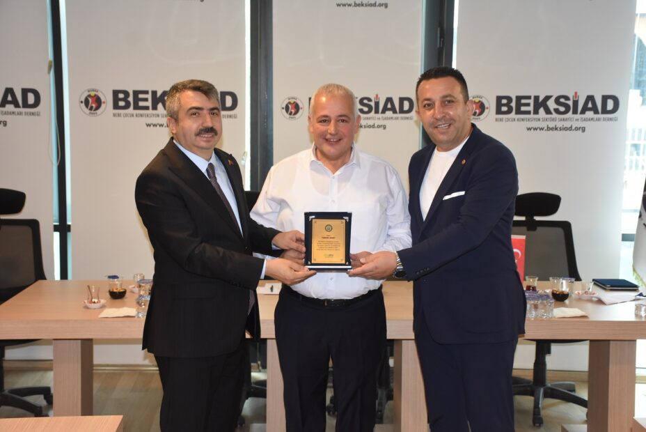 BAŞKAN OKTAY YILMAZ’DAN BEKSİAD’A TEŞEKKÜR ZİYARETİ