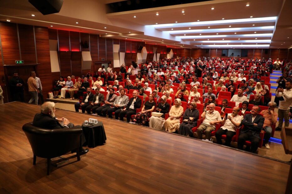 PROF. DR. SADETTİN ÖKTEN’E İNEGÖL’DE YOĞUN İLGİ