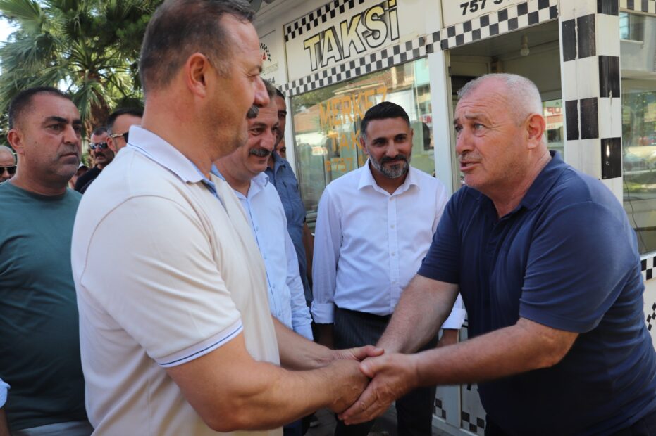 A Parti Bursa İl Başkanı Fikret Aslan: “Hükümet israfı kısmak yerine vergide vatandaşı hedef alıyor”