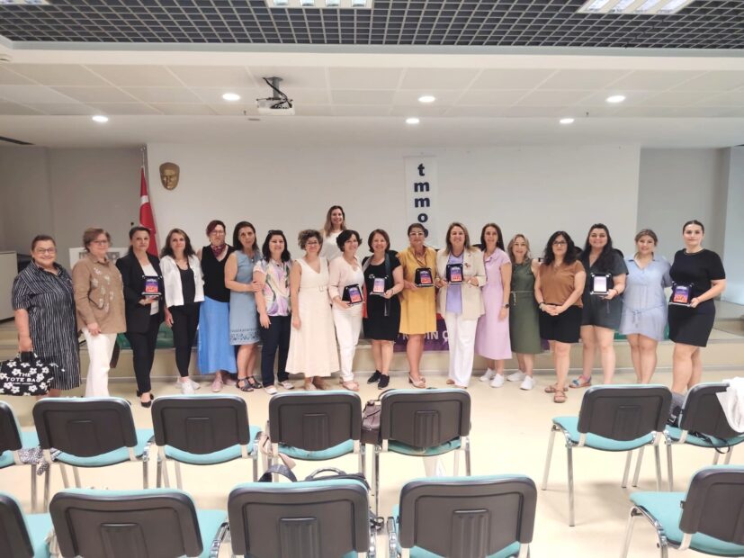 Yerel Kadın Örgütlülüğü Paneli gerçekleştirildi