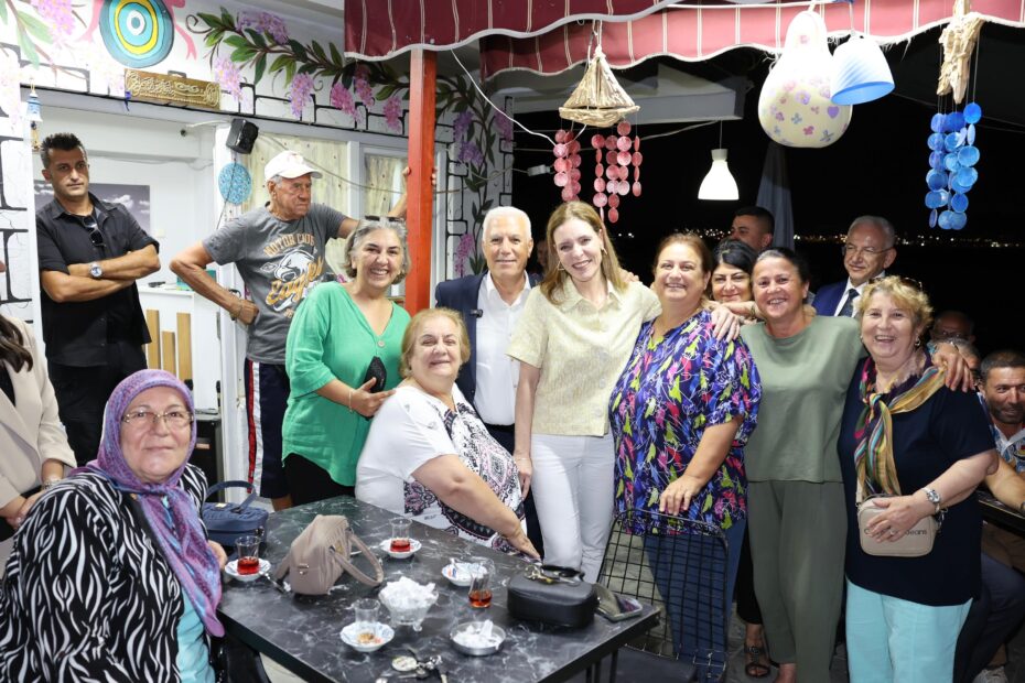 BAŞKAN MUSTAFA BOZBEY’E KUMLA’DA SEVGİ SELİ