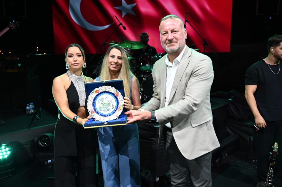 Karacabey’in kurtuluş coşkusu konserler ve final heyecanıyla zirveye çıktı