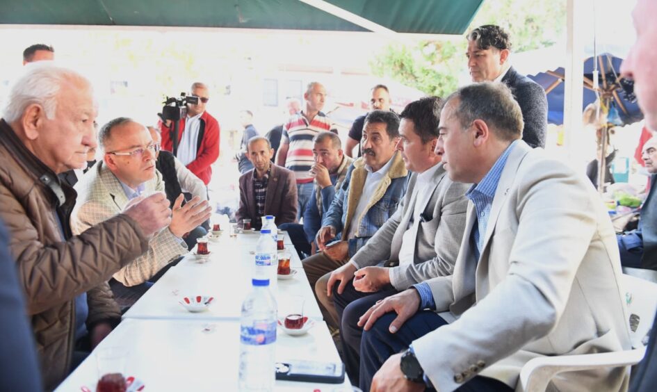 Başkan Aydın müjdeyi verdi Tahtakale Köylü Pazarı eski haline kavuşuyor