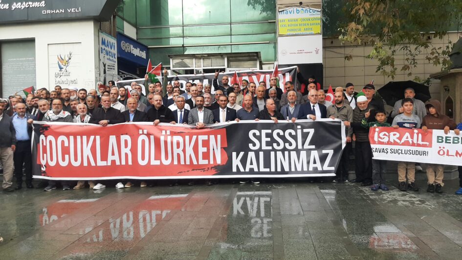 Gemlik’te Gazze’ye Destek Çadır Nöbeti Devam Ediyor