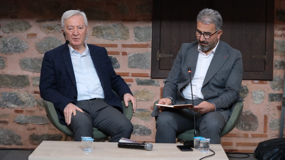 YILDIRIM BELEDİYESİ’NDEN KÜLTÜR SANATA YENİ BİR SOLUK: BURSA EDEBİYAT MAHFİLİ BAŞLADI