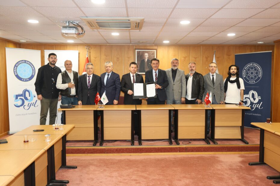 BUÜ ve Osmangazi Belediyesi “Karagöz”ü uluslararası platforma taşıyacak