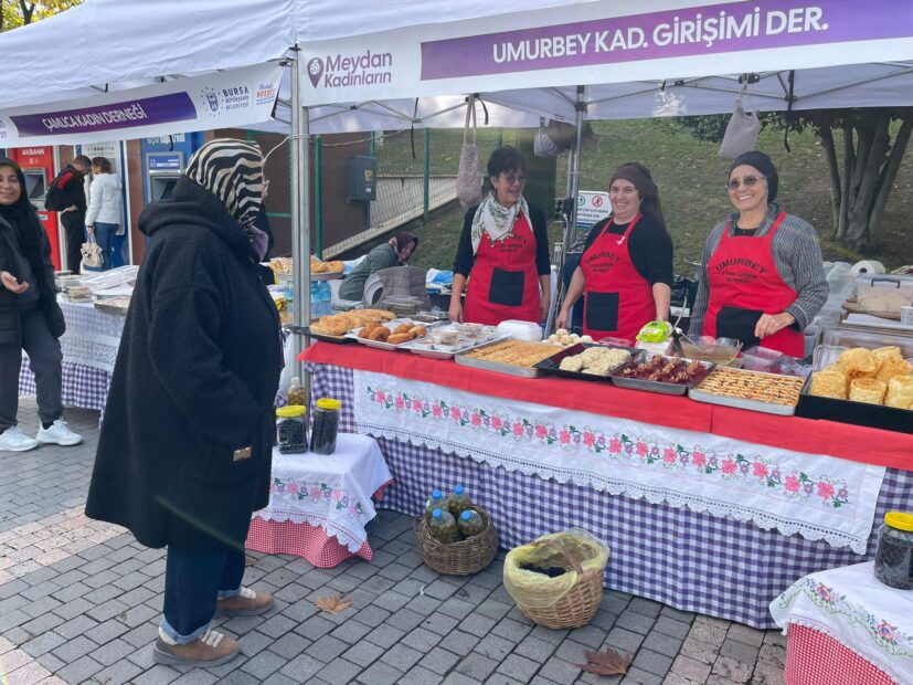 HEYKEL’DE ‘MEYDAN KADINLARIN’