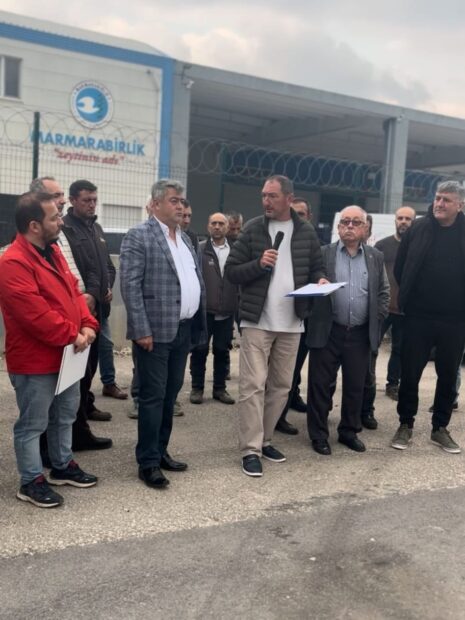 Hasan Malatya’dan Zeytin Fiyatlarına Tepki : “95 TL Alıyorlar 467 TL Satıyorlar” (Videolu Haber)