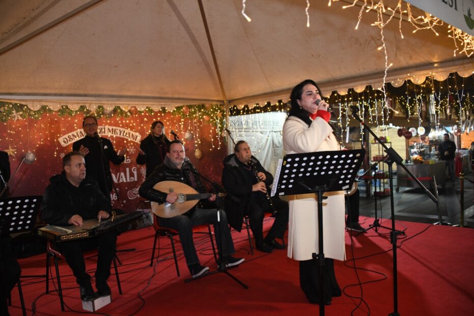 Osmangazi Meydanı Nağmelerle Isındı