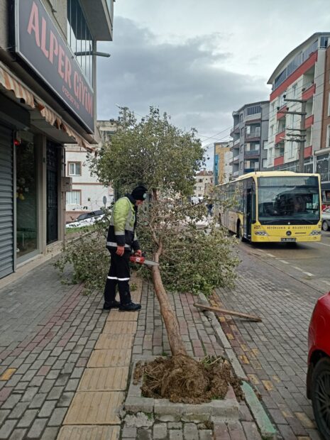 LODOSA KARŞI BÜYÜKŞEHİR EKİPLERİ SAHADA