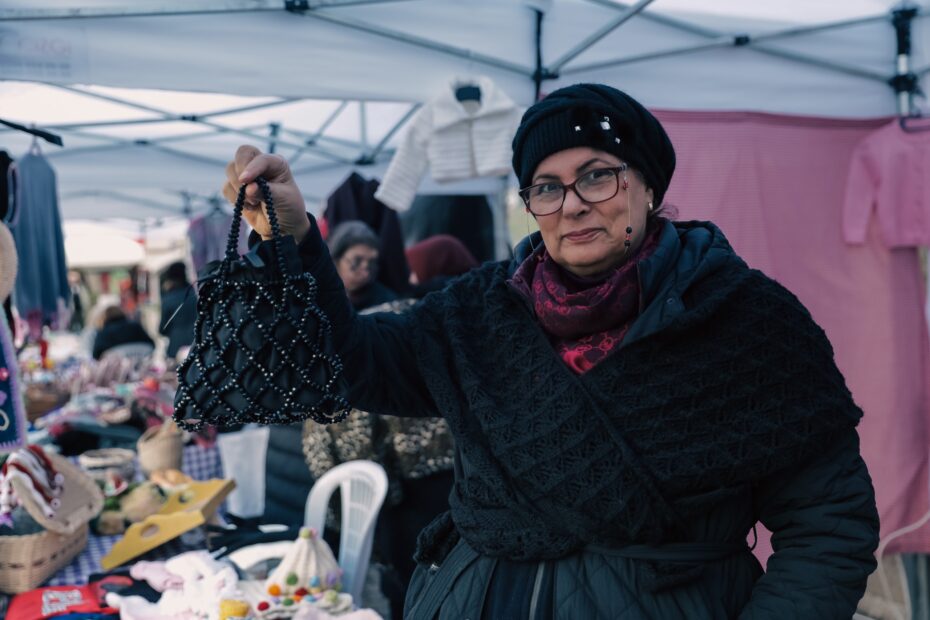 “MEYDAN KADINLARIN” DAYANIŞMA PAZARINA BÜYÜK İLGİ