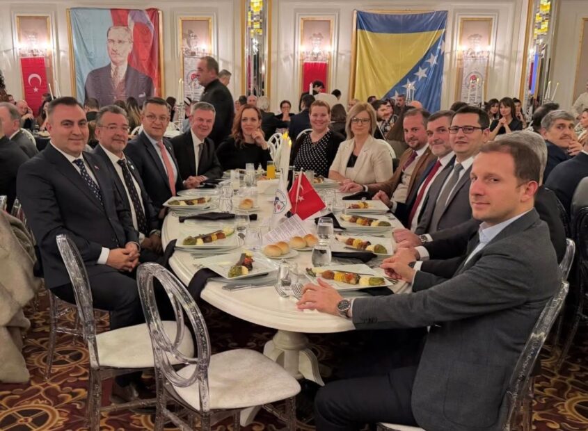 BURSA’DA BALKAN RÜZGARI: BURSA BOSNA SANCAK DERNEĞİ GÖNÜLLERİ BULUŞTURDU
