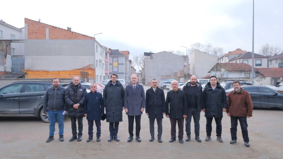 MAHMUDİYE’DE 46 ARAÇLIK OTOPARK HİZMETE GİRDİ