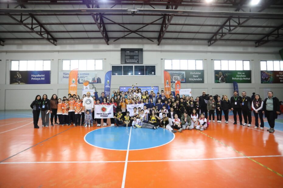 SPOR FESTİVALİNDE SPOR TIRMANIŞ BRANŞI BÜYÜK HEYECANA SAHNE OLDU