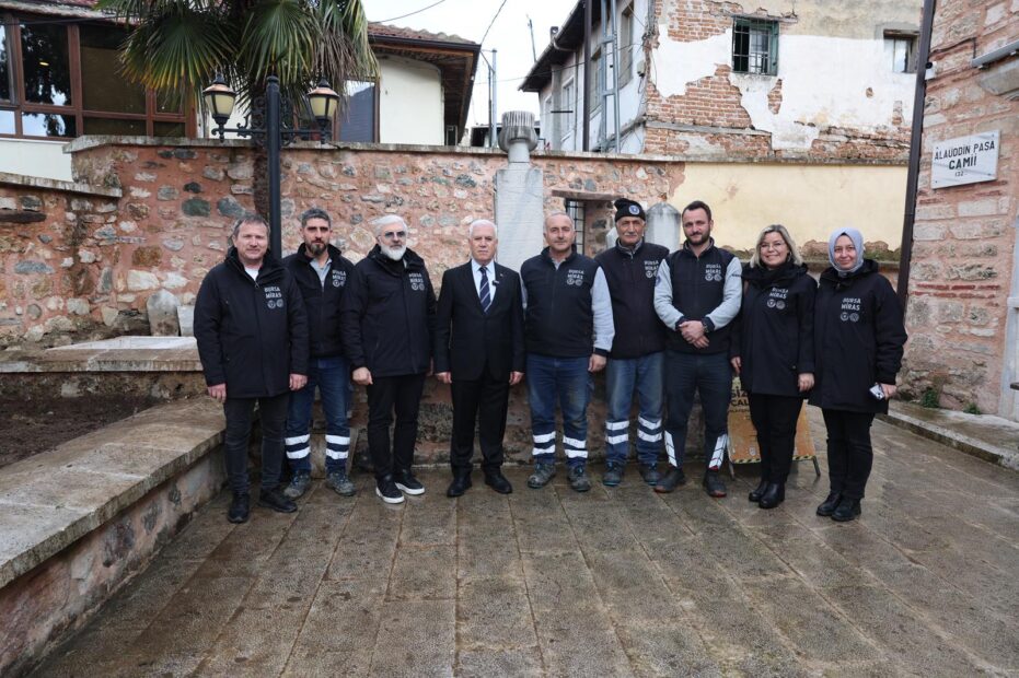 700 YILLIK TARİHİ ESERİN HAZİRESİ YENİDEN GÜN YÜZÜNE ÇIKARILIYOR.