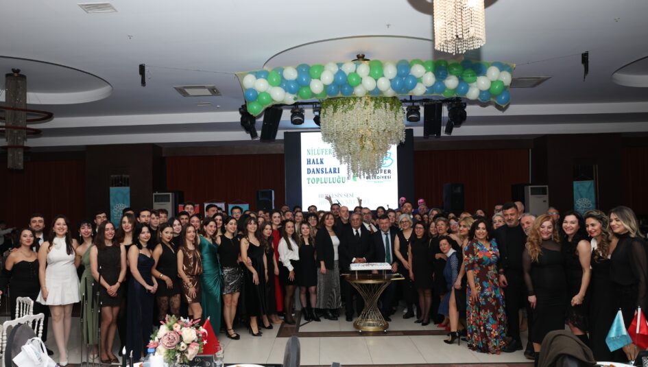 Nilüfer Halk Dansları Topluluğu’ndan 25’inci yıla özel kutlama
