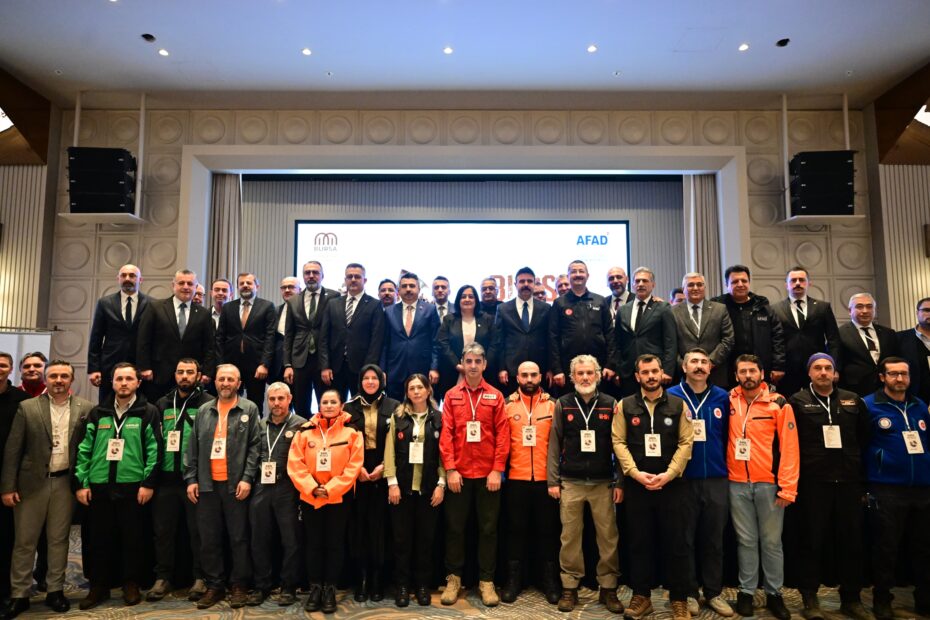 AFET RİSK AZALTMA ÇALIŞTAYI BAŞLADI