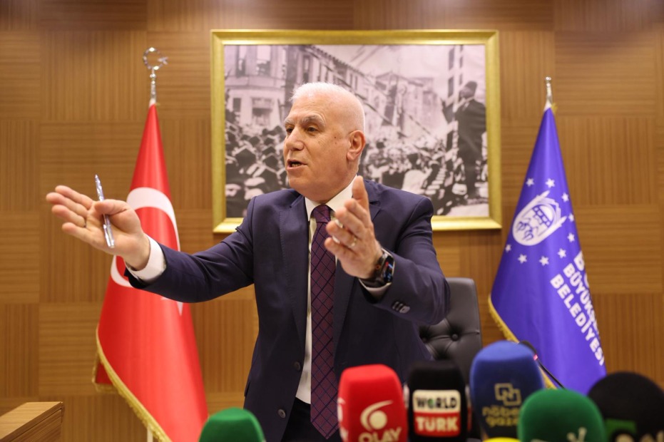 BAŞKAN MUSTAFA BOZBEY: “20 SENEDİR YAPILMAMIŞ HİZMETLERİ YAPIYORUZ