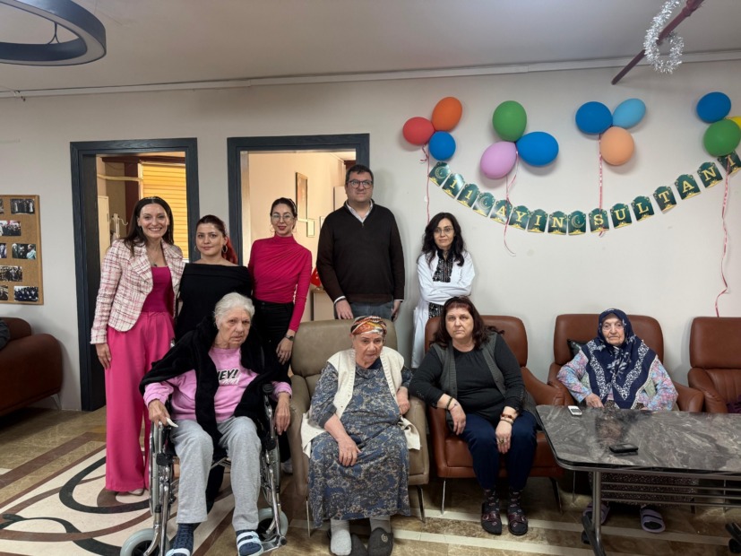 BURTOM’DAN HUZUREVİ SAKİNLERİNE ZİYARET