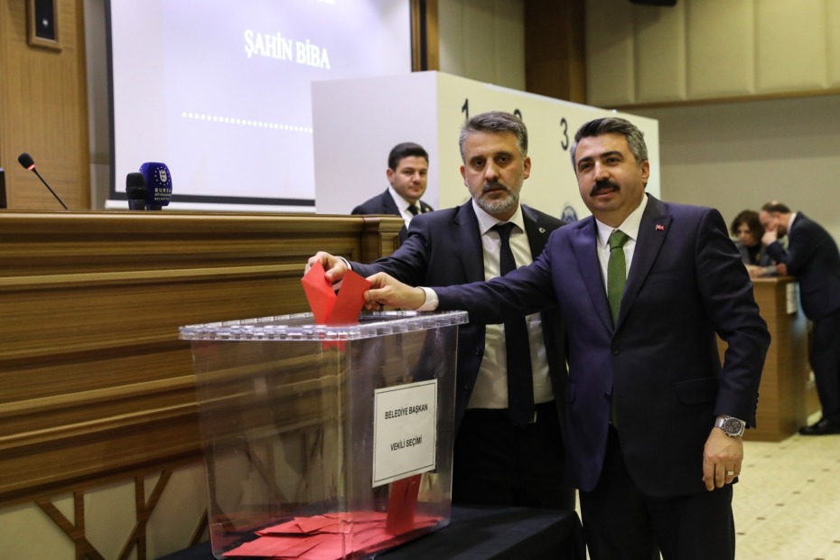 BURSA BÜYÜKŞEHİR’DE BAŞKANVEKİLLİĞİNE ŞAHİN BİBA SEÇİLDİ