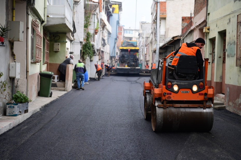 Yeşilova’da Yollar Yenileniyor