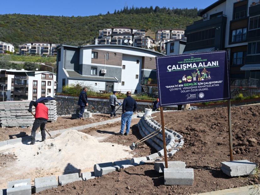 Yeni Peyzaj Alanlarıyla Yemyeşil Gemlik