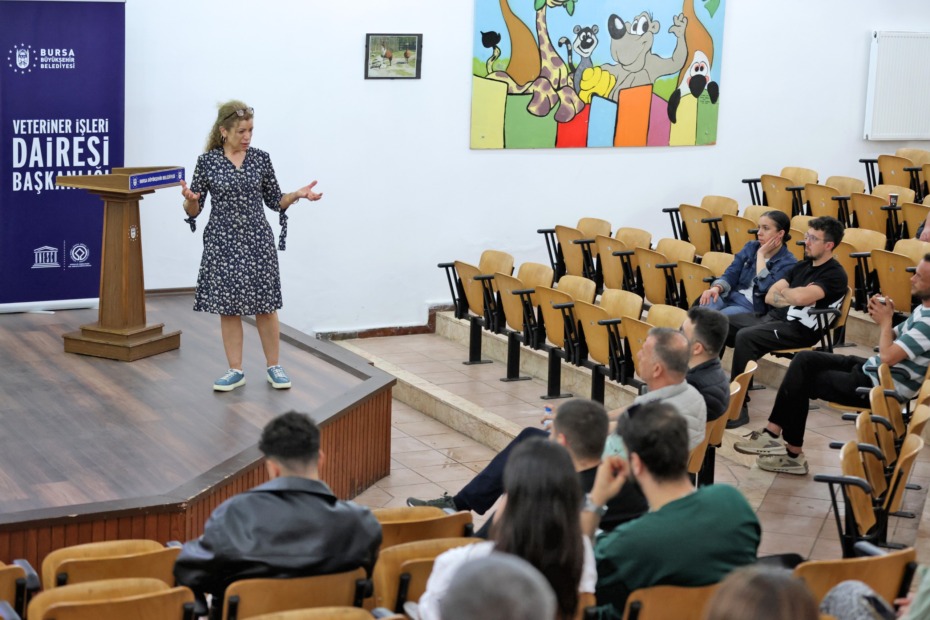 BÜYÜKŞEHİR’DEN EVCİL HAYVAN İŞLETMELERİNE EĞİTİM