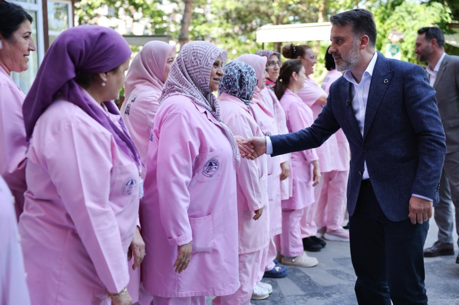 BAŞKAN VEKİLİ BİBA’DAN BAYRAMDA GÖNÜL ZİYARETLERİ
