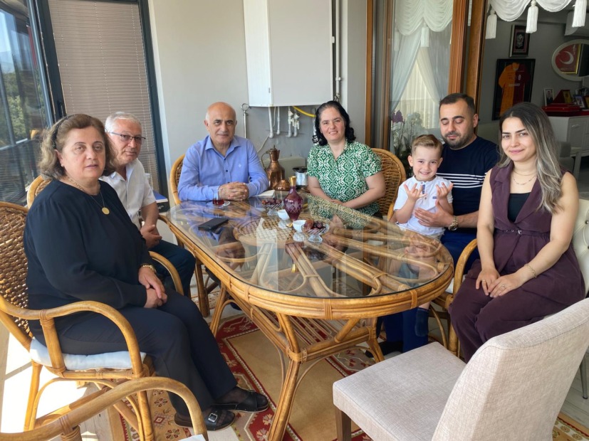 Kaymakam Canbaba Bayramda Şehit Aileleri, Gaziler, Yaşlılar ve Öğrencileri Ziyaret Etti