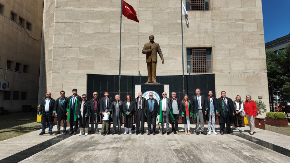 BURSA BAROSU’NDAN KAMUOYUNA; “MUTLAK BUTLAN KARARI ANAYASAL DÜZENİ İLGİLENDİREN ÇOK YÖNLÜ MESELEDİR”
