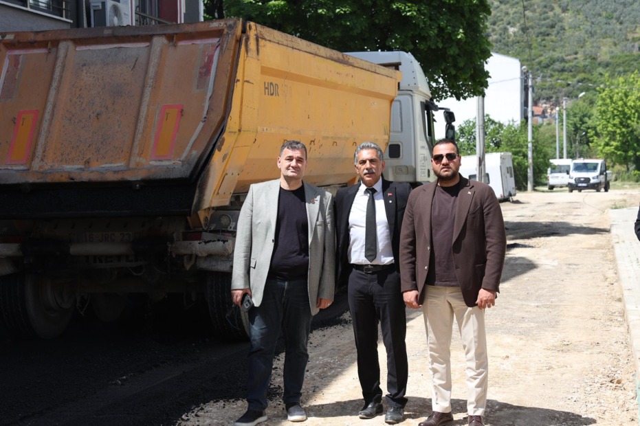 Eşref Dinçer Mahallesi’nde Asfalt Seferberliği