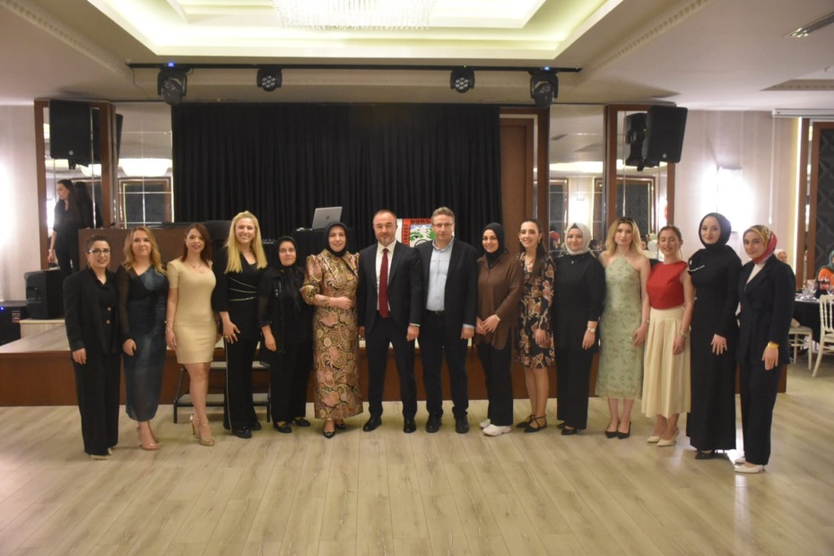 BURSA ŞOFÖRLER ODASI ANNELER GÜNÜ’NÜ KUTLADI