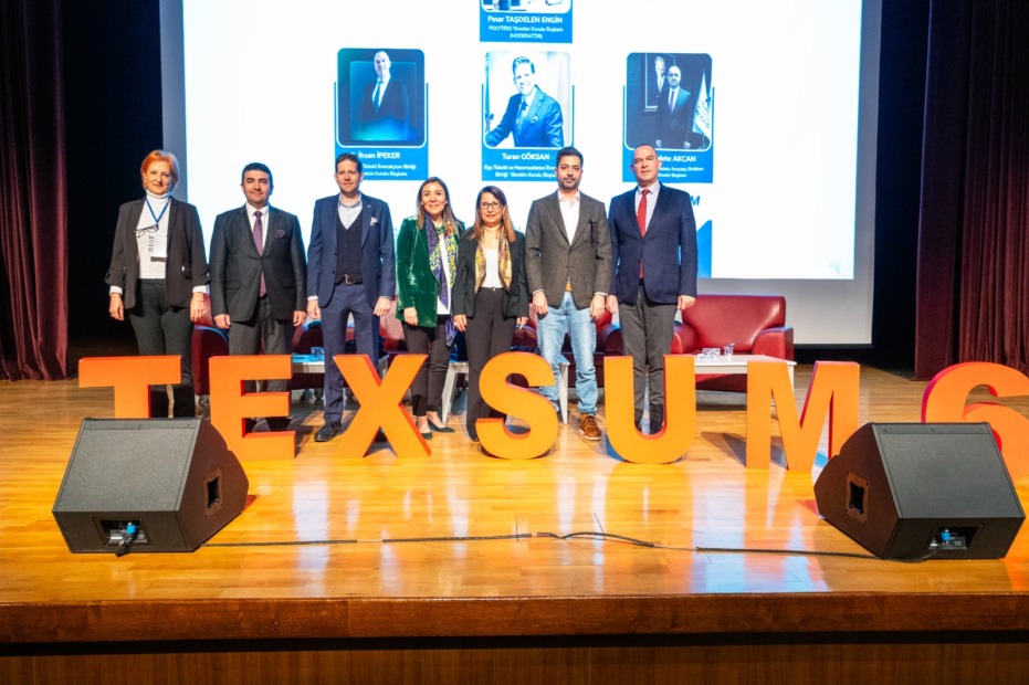 TEKSTİLİN YOL HARİTASI TEXSUM’6’DA ELE ALINDI