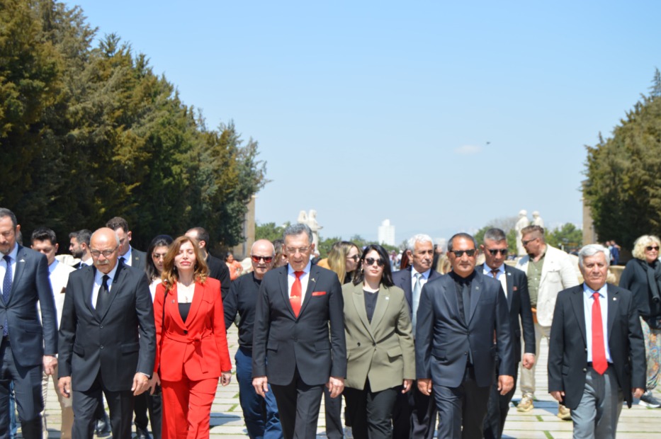 Anıtkabir Şeref Defterine Yazdılar