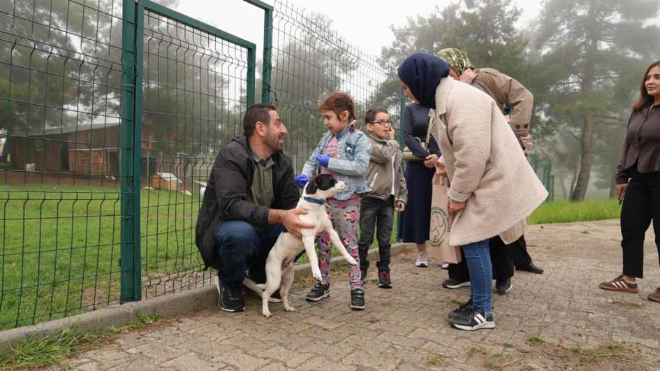 GÜRSU’DA  ÇOCUKLARA DESTEK, BÜYÜKLERE VEFA