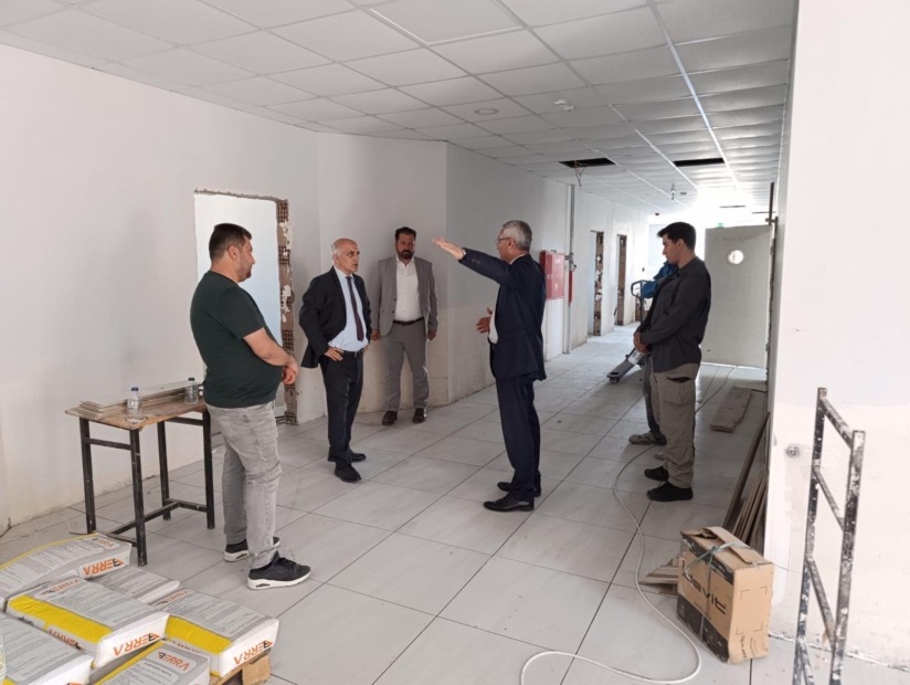 Gemlik Kaymakamı Osman Aslan Canbaba, Arif Nihat Asya İlkokulunda İncelemelerde Bulundu