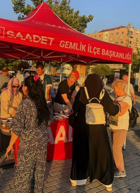 SP Gemlik: Zeytin Dalı Meydanı’nda Aşure Bereketi Paylaşıldı