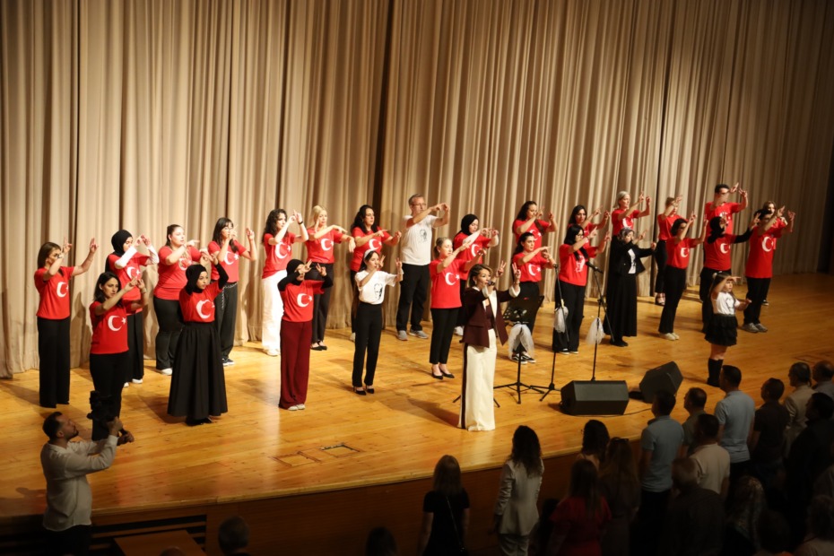 ENGELLİLER MECLİSİ’NDEN “YAZA MERHABA” KONSERİ