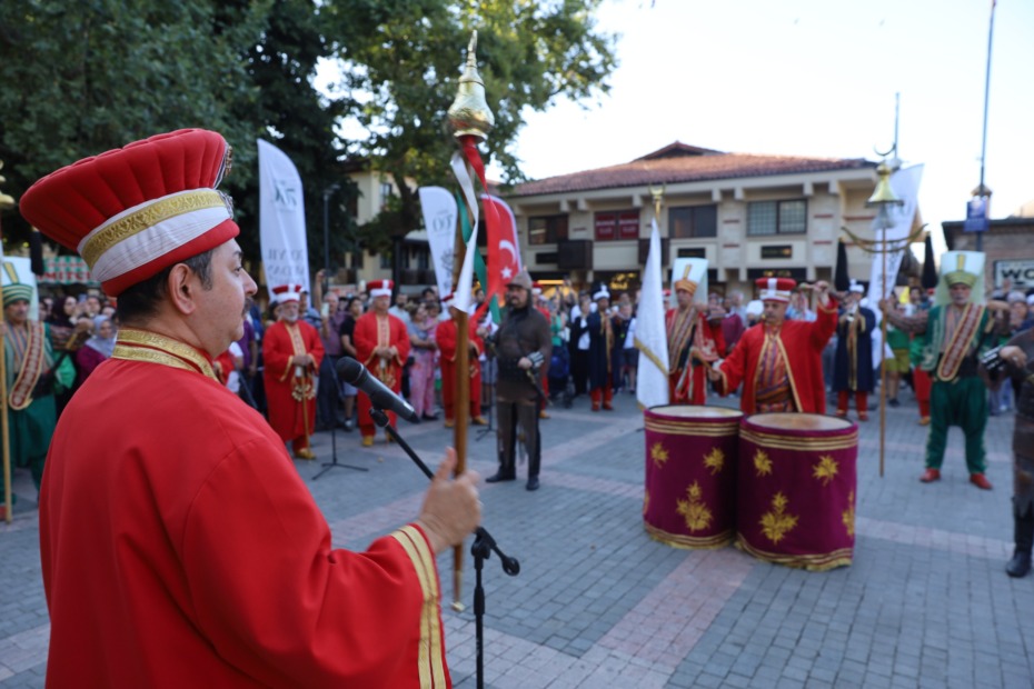 MEHTER SESLERİ BU KEZ GAZİ ORHAN PARKI’NDAN YÜKSELDİ