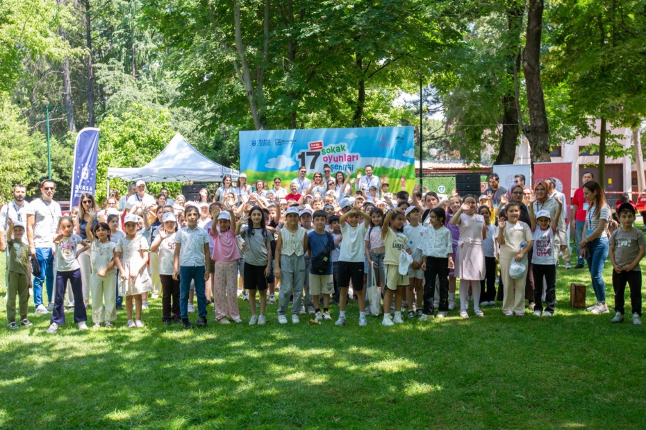ÇOCUKLAR ESKİMEYEN OYUNLARLA DOYASIYA EĞLENDİLER