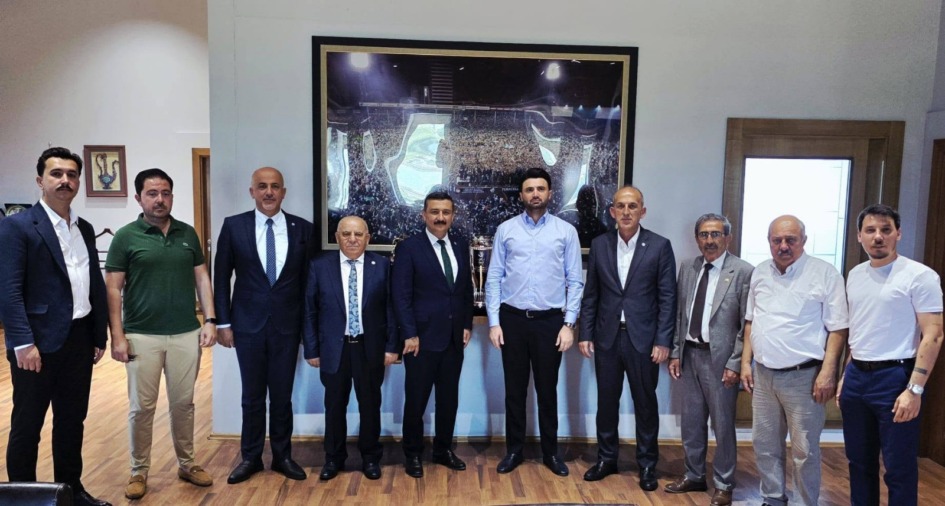 İYİ Parti Heyetinden Şampiyonluk Tebriki ve Tam Destek Mesajı