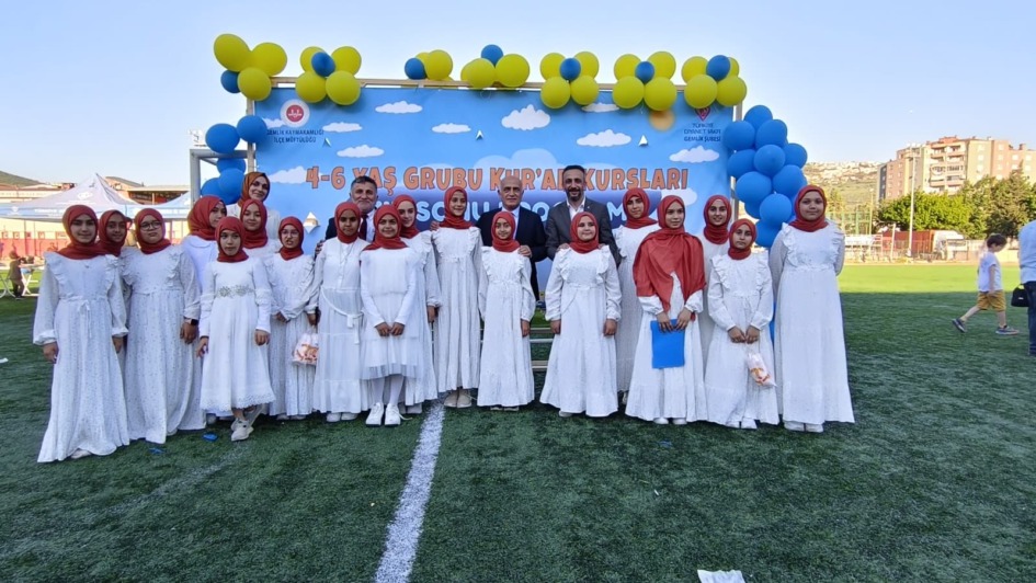 Gemlik’te Kur’an Kurslarına Görkemli Final