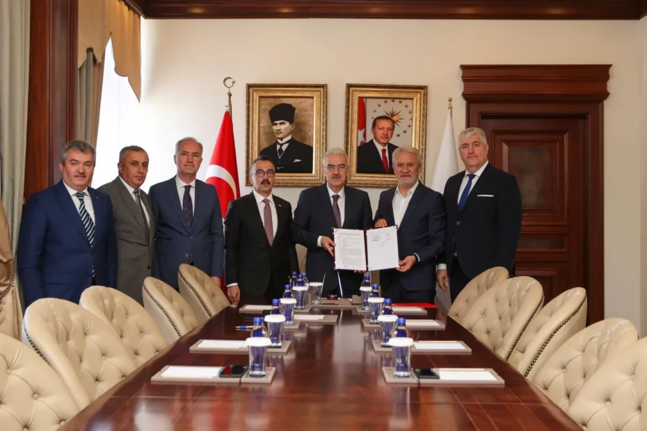 İnegöl’de 2 Yeni Anaokulu İçin İmzalar Atıldı