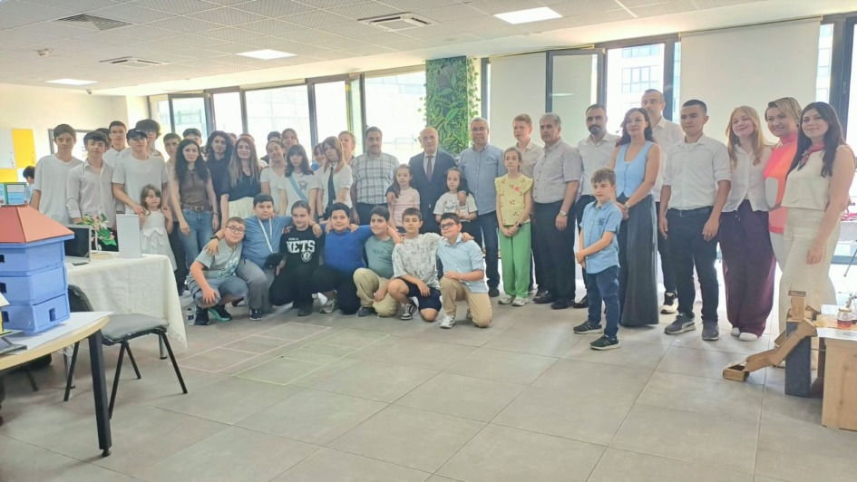 Gemlik BİLSEM’in Yıl Sonu Sergisine Yoğun İlgi