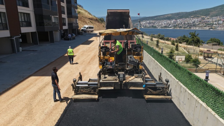 Gemlik Belediyesi Hisar Mahallesi’nde Asfalt Çalışmalarına Hız Verdi